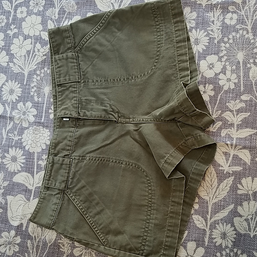 Old Navy shorts